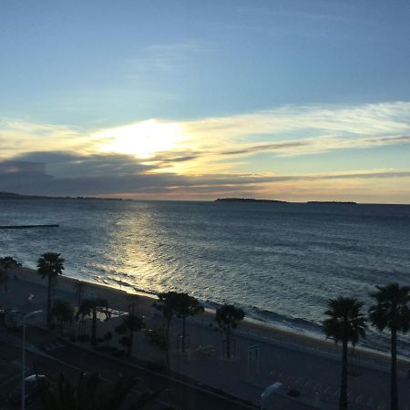 Bord De Mer - Cannes La Bocca Esterno foto