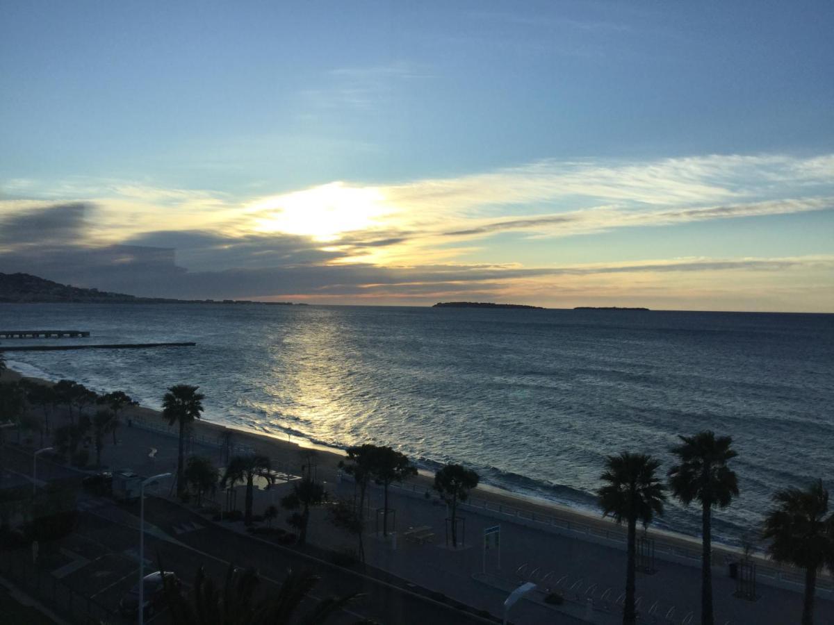Bord De Mer - Cannes La Bocca Esterno foto
